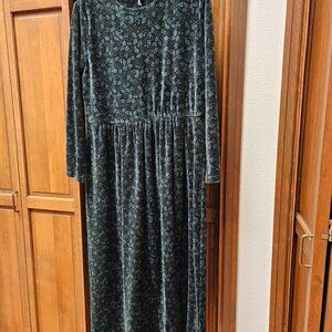 Vtg LL Bean Velour Dress Women 16 Maxi Holly Print long sleeve Christmasy
